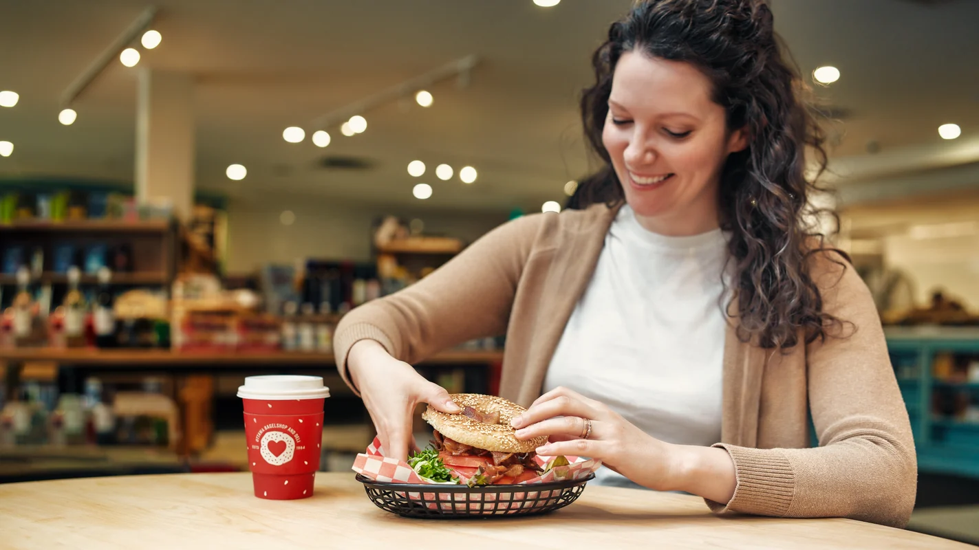 Ottawa Bagelshop and Deli restaurant