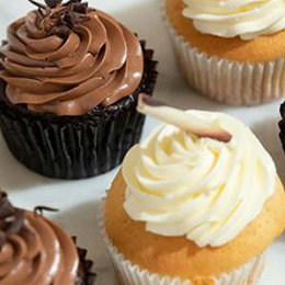 Dessert Lady Cafe & Bakery restaurant