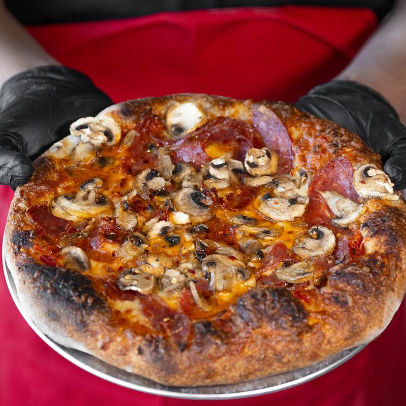 Mama Molinaro's Pizzeria restaurant