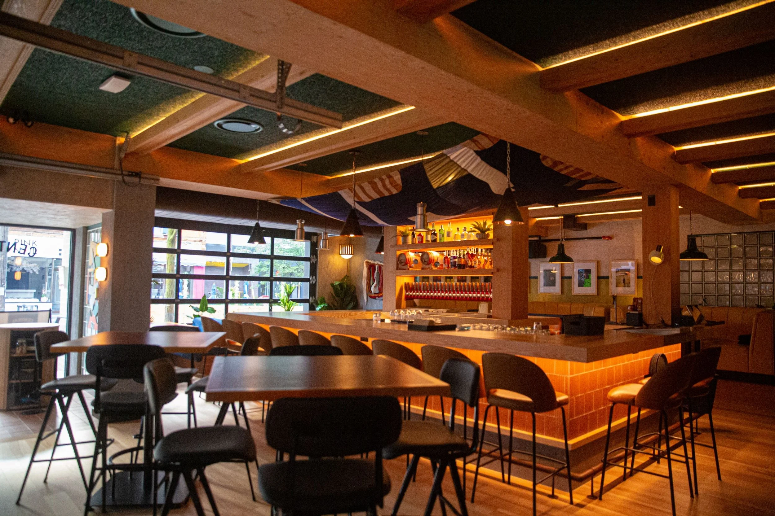 Central restaurant