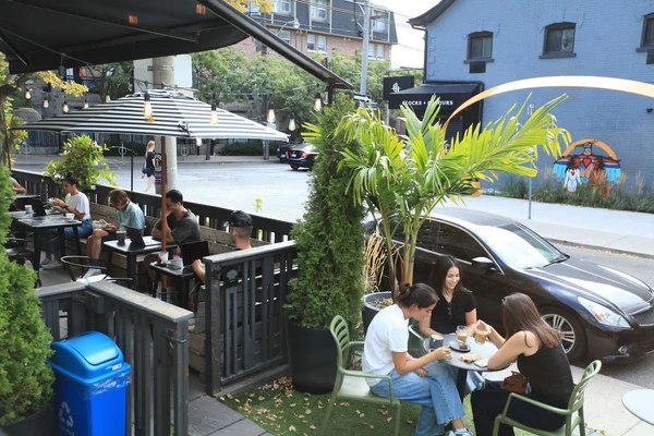 Photo from a I deal coffee location